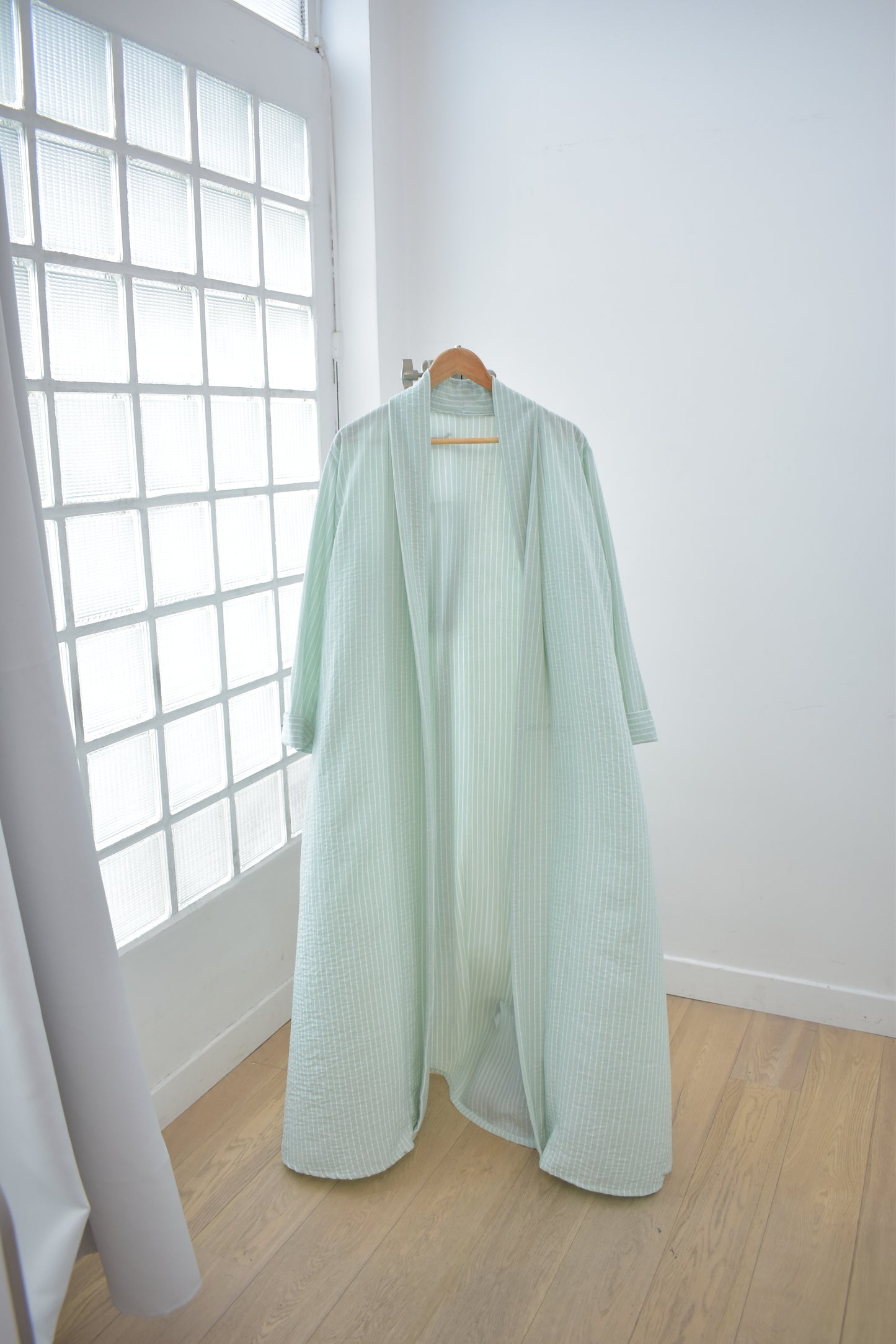 Kibaya Céline Rayé Céladon et Blanc
