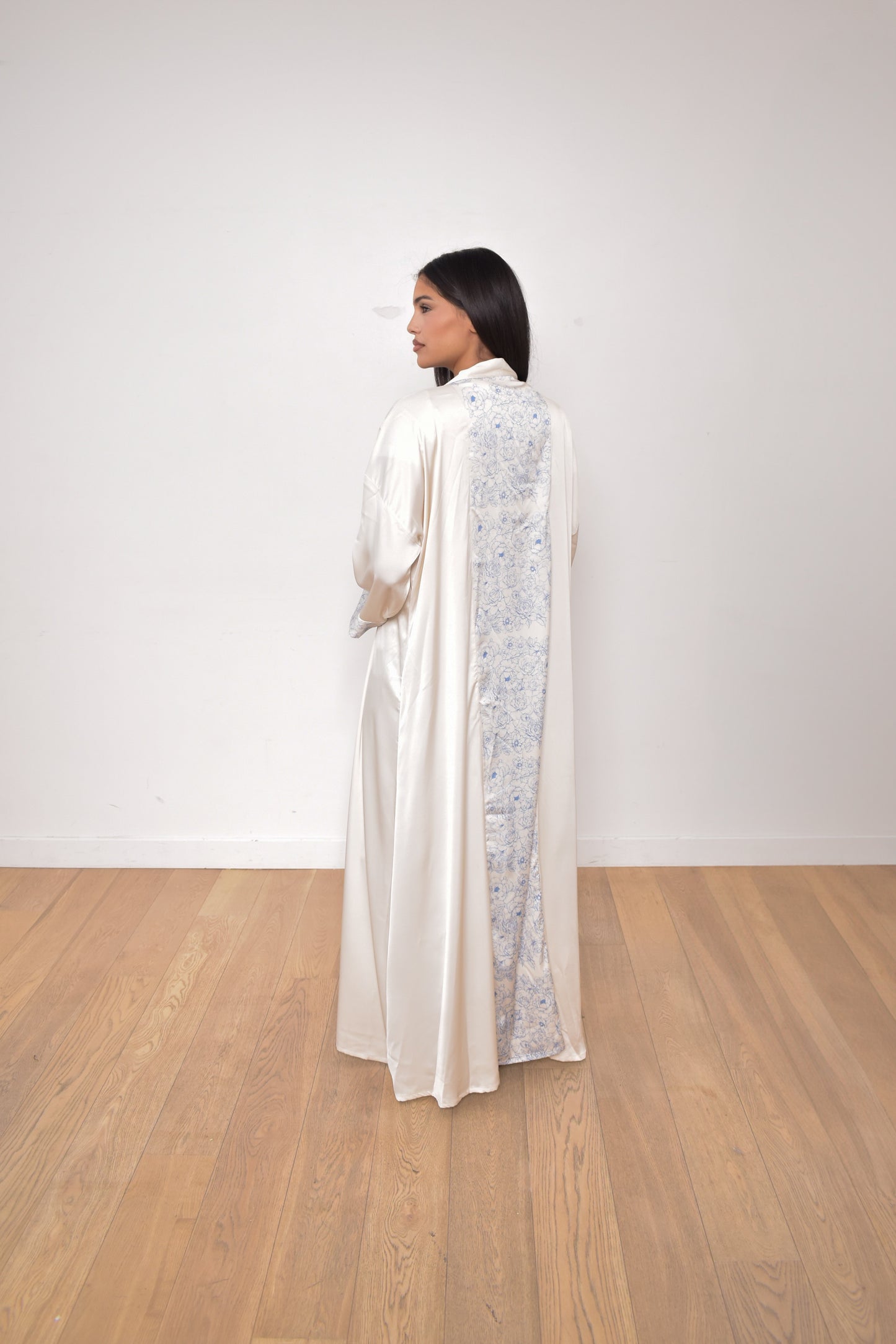 Kibaya Satinée off white